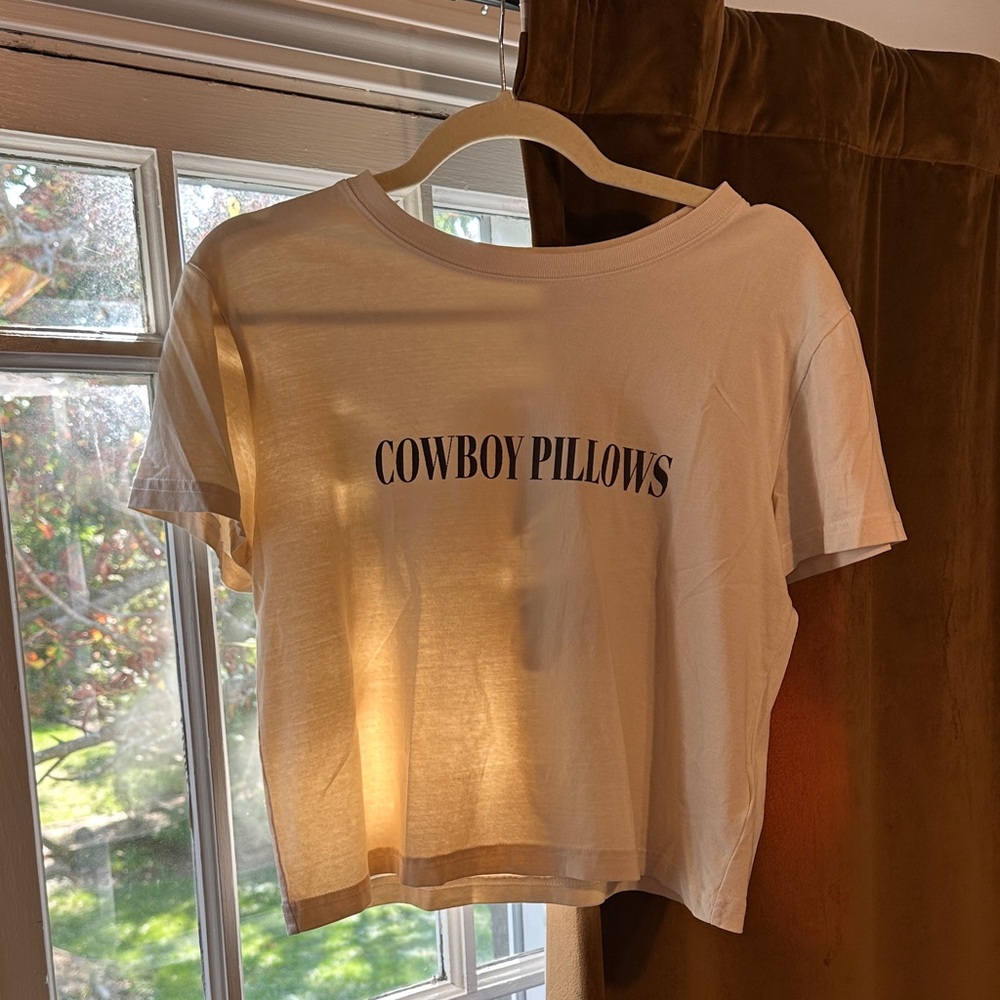 Cotton Cropped Cowboy Pillows T-Shirt